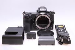 【美品】Nikon Z6 ボディ ブラック ミラーレスカメラ 一眼