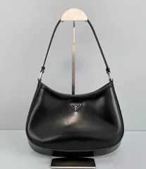 PRADA プラダ ショルダーバッグ 脇の下バッグ