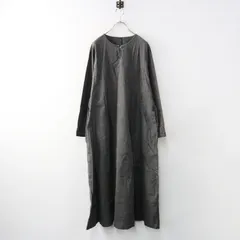 【値下げ】人気アイテム ネストローブ nest Robe 【UpcycleLino】スキッパー 天然染めワンピース F 濃グレー/墨染め チュニック【2400014430479】のサムネイル