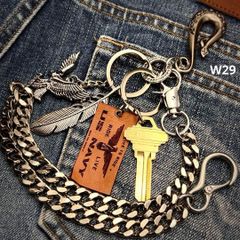 Item thumbnail for item 4f7954f4-20ee-44f4-be1c-d5e93416ecb8