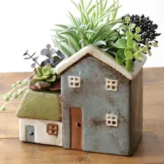 植木鉢 おしゃれ 陶器 かわいい 家型 おうち ハウス 鉢 3号 穴なし 鉢カバー 小さい 室内 多肉 観葉植物 鉢ポット 陶器鉢 レトロ 可愛い 置物 オブジェ ペン立て 小物入れ 箸立て カトラリースタンド ギフト メルヘンハウスのフラワーポット