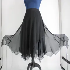 【美品 日本製 社交ダンス衣装】ブラック CHACOTT チャコット スカート レース 黒 無地 レッスン シンプル 軽い ふんわり