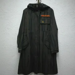 ヴィヴィアンウエストウッド　ロングコート黒 Vivienne Westwood（ロングコート）のフリマアイテム一覧
