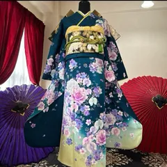 振袖フルセット(9点)・宮殿花園・可憐な古典柄・くすみ系・花模様