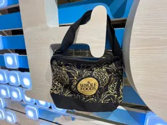 新品　ホールフーズ　エコバッグ  トートバッグ　黒　パイナップル柄