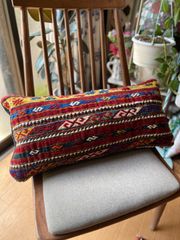 ご専用品/総草木染見事なトルコ地中海沿いのフェティエキリムのクッションカバーとアンティークシイルトバッタニイェのクッションカバー2枚セット