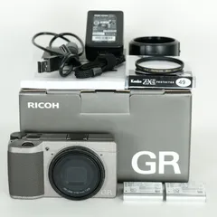[シャッター数1,224回｜バッテリー2個・フィルター・レンズアダプター付] RICOH GR III Diary Editionのサムネイル