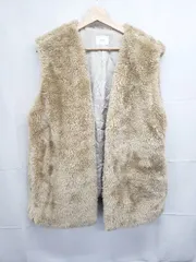 ◇ ⊇ LOWRYS FARM ローリーズファーム ボタンレス 長袖 ボア ジレ ベスト サイズF ベージュ レディース E  【1506110012982】