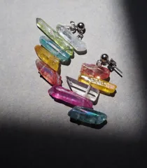 マルチカラークリスタルピアスNo.2