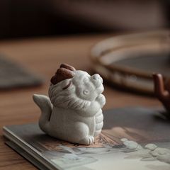 龍 ドラゴン 竜 置物 オブジェ 紫砂 ホワイト   開運 縁起 干支 中国 玄関 寝室 方角 店舗 金運 仕事運 健康運 伝統的 高品質 可愛い 幸運 強運 インテリア