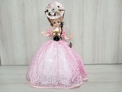 フランス人形 ピンクのレースドレスのフランス人形です。 ガラスケース
