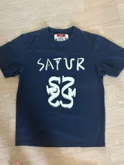 【新品未使用】SATUR セター Tシャツ 半袖 ロゴT 韓国 男女兼用 プリント Tシャツ 韓国 SATUR(セター) - 海外通販のBUYMA