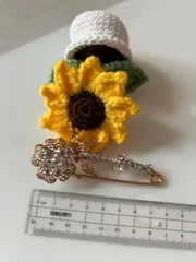 ブローチ　はな