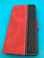 iPhone14Pro ケース 手帳型 レザー調 赤黒デザイン カード収納付き