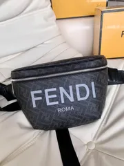 2024年最新】fendi ウエストポーチの人気アイテム - メルカリ