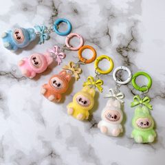 ❤︎なび❤︎ ラブブ ぬいぐるみキーホルダー 新品未使用 数量限定 ❤︎まとめ買い歓迎❤︎ ラブブ ぬいぐるみキーホルダー 新品未