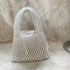 ミニ編みバッグ　アミバッグ　マクラメ編み　ミニバッグ　手提げ　ハンドバッグ　ざっくり編み　巾着袋　ミニかばん　オシャレ　シンプル　お買物　編み込み　大人　丈夫　可愛い　オシャレ　トラベル　使いやすい　