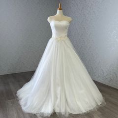 ウエディングドレス　中古品　ハートネック　プリンセスライン　フォトウエディング