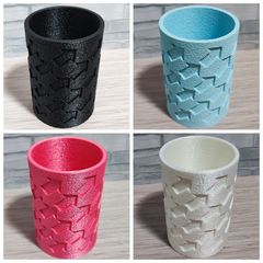 矢印モチーフのペンスタンド