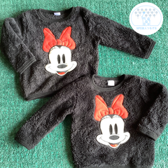 ★ベビー服　ディズニートレーナー　90サイズ　２枚セット　双子
