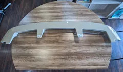 【値下げ追記】三菱デリカD5　CV5W初期型　リアスポイラー（ジェイドグリーン） 三菱デリカD5 CV5W初期型 リアスポイラー（ジェイドグリーン） 2025年