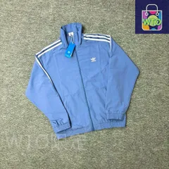 【本日限定特価】adidas Originals メンズ ジャケット スリーダブル 刺繍ロゴ ブラック/スカイブルー M-XXL [本日特価|新品未使用品]