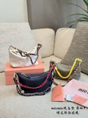 【今日特価】Miu Miu 新款 サーフロープ キャンバス ランチボックスバッグ（Miu Miu New Surf Rope Canvas Lunch Box Bag）