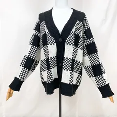 DAYCLOSET デイクローゼット チェック柄 ニット カーディガン レディース 2XL相当 ブラック 黒 ホワイト 白 オーバーサイズ ゆったり 韓国ファッション ストリート 秋冬 トレンド 人気 コーデ おしゃれ 大きめ ゆったり 防寒