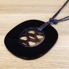 ティファニー ビーンズ ハードウッド ラッカー　シルクコード ネックレス　黒 ティファニー ビーンズ ハードウッド ラッカー シルクコード