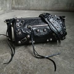 美品BALENCIAGA le cagole シリンダーバック BNLiFSXzxBVycECYDPQmnc.jpg@jpg