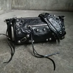2025年最新】balenciaga le cagole sの人気アイテム - メルカリ