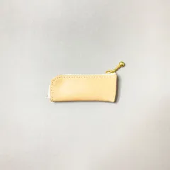 イタリアンレザー　スリムなミニコインケース　マヤベリー　ベージュ　(出品番号67)