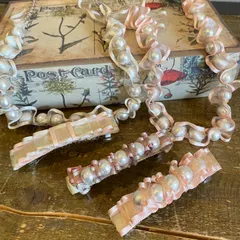 コットンパールバレッタ　ヘアアクセサリー　リボン