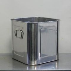 AG 18-8 目盛付角キッチンポット 30cm(25.0L) 赤川器物製作所 - メルカリ
