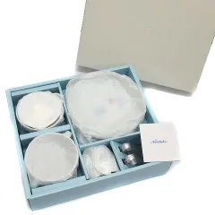 未使用品 ファミリア Familiar ノリタケ 子供食器 セット 茶碗 マグ 両手カップ 皿 スプーン フォーク 電子レンジ対応 磁器