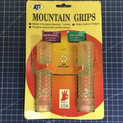 ATI　MOUNTAIN GRIPS MTBビンテージグリップ