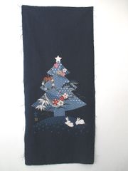 和調　和柄　タペストリー　クリスマスツリー　布地　生地　50cm×108cm