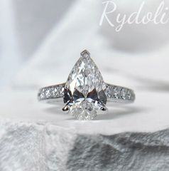 PT950 3ct E VVS2 オーダーメイドリング ラボグロウンダイヤモンド IGI鑑定書付き ペアシェイプカット 結婚指輪 ラボダイヤリング LGDリング プラチナ製ダイヤリング  エレガントで高級感あふれるデザイン ダイヤリング