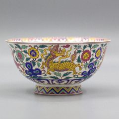 乾隆年製印 薄胎磁 景徳鎮 粉彩 龍華紋 茶盃 中国美術 唐物 中国古玩