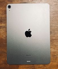 iPad Air 第5世代 Wi-Fiモデル64GB スペースグレイ【動作確認済】【箱付属品全てあり】【美品】