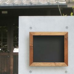 【新品】    ポスト 埋め込み型ポスト 木製 アンティーク加工 「Black board ブラックボード」 ダイヤル錠 p1jgjg-000599