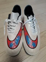NIKE ナイキ ハイパーヴェノム ファントム FG ACC(ブラック