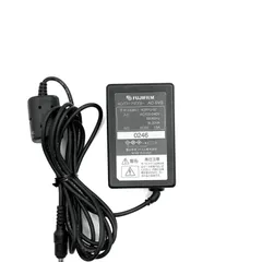 FUJI FILM FinePix 6800Z 本体+付属品+オプション品 伝説のポルシェデザイン』 富士フイルム FinePix 6800Z VHS