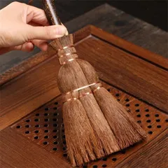 日本製 棕櫚（シュロ） 手のひら ほうき ほうきちりとり おしゃれ 小型 卓上ほうきちりとり 北欧 室内掃除用品 キーボード デスク 隙間パンくず ナチュラル かわいい 室内用品 ギフト 窓枠、車内、机の上で大活躍 職人が作るこだわりの室内箒  XSB001