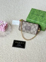 グッチ GUCCI 長財布 グッチ ストロベリー 苺プリント ベージュ/エボニー GUCCI - 新品 グッチ GUCCI 長財布 グッチ ストロベリー