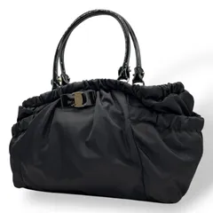 極美品 サルヴァトーレフェラガモ ヴァラリボン トートバッグ ハンドバッグ 黒 ブラック ゴールド金具 ナイロン レザー 肩掛け可能 A4収納可能 上品 エレガント K10