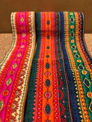 【インド刺繍リボン/50cm単位】ハンドメイド素材 りぼん 刺繍テープ チロリアンテープ フラワーモチーフ 手芸 アクセサリーパーツ