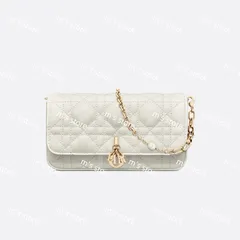 2025年最新】フォンバッグ diorの人気アイテム - メルカリ