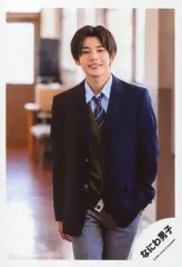 【中古】生写真(ジャニーズ) なにわ男子/長尾謙杜/膝上/「Kansai Johnnys’ Jr. DREAM PAVILION ～Shall we #AOHARU?～」グッズオフショット/公式生写真