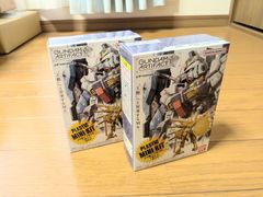 ガンダムアーティファクト 第4弾 ウイングガンダム トールギス  ペールオレンジ 2種セット